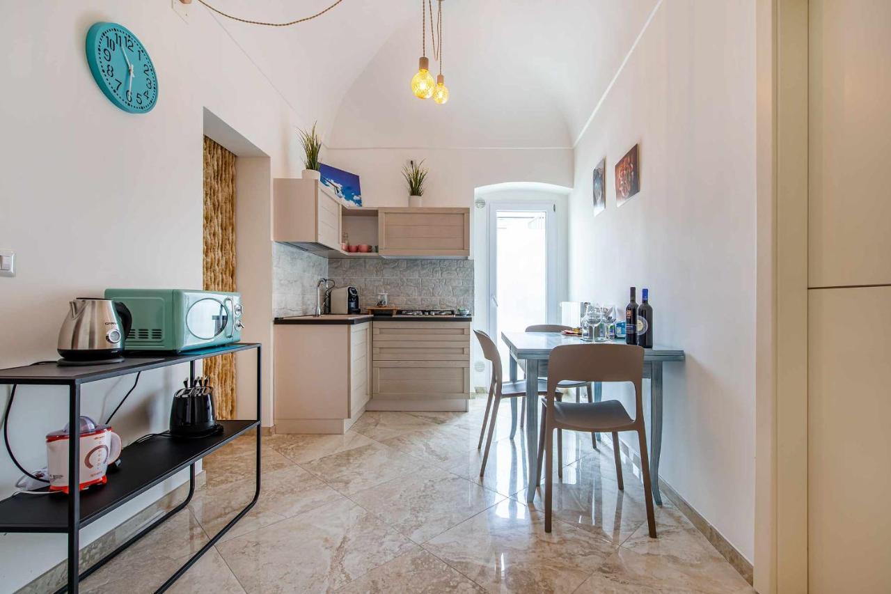 Zephir Apartments Brindisi Buitenkant foto